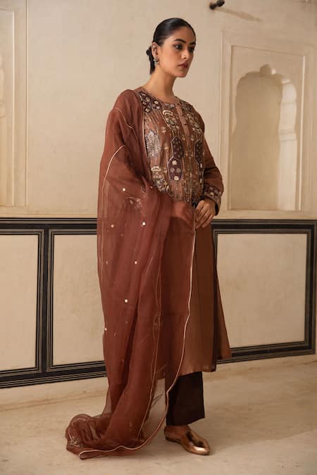 Amoree by Shikha Chaudhry_Brown Chanderi Silk Embroidery, Sequins, Beads, Metallic Thread Round Kurta Set _Online_at_Aza_Fashions