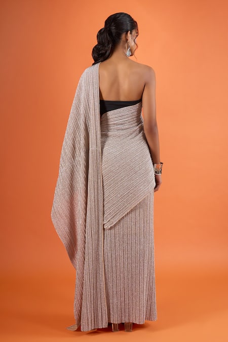 Tarun Tahiliani Pleated Pre-Draped Concept Saree 