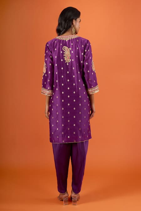 Sheetal Batra Embroidered Kurta & Salwar Set 