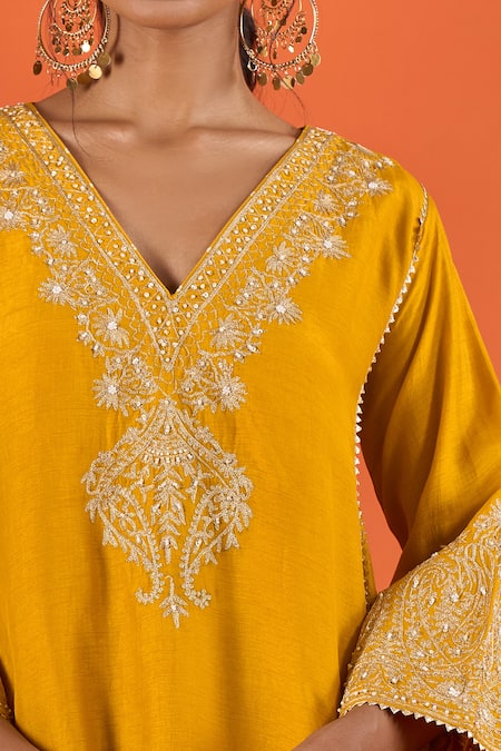 Shop Sheetal Batra Yellow Embroidery, Piping V-neck Kurta And Salwar Set Online at Aza Fashions Shop_Sheetal Batra_Yellow Embroidery, Piping V-neck Kurta And Salwar Set _Online_at_Aza_Fashions