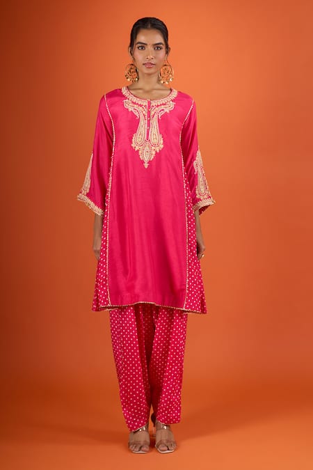 Sheetal Batra Pink Round Neck Embroidered Kurta And Salwar Set Online at Aza Fashions Sheetal Batra_Pink Round Neck Embroidered Kurta And Salwar Set _Online_at_Aza_Fashions