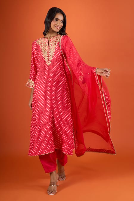 Sheetal Batra_Red Zari Collared Embroidered Kurta Set _at_Aza_Fashions