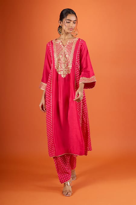 Shop_Sheetal Batra_Pink Embroidery V-neck Kurta And Salwar Set _Online_at_Aza_Fashions