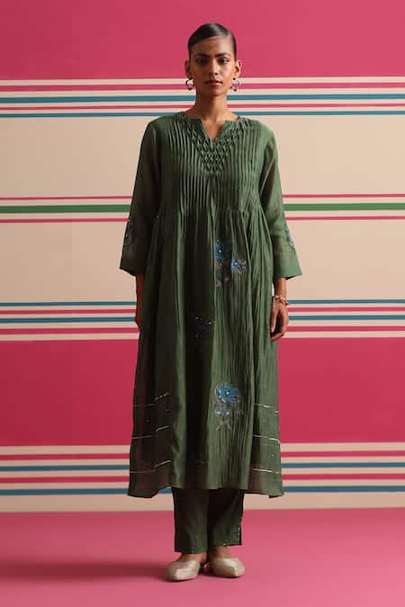 Shop_Beige_Green Chanderi, Cotton Satin Embroidery, Floral Pleated Kurta Set With Dupatta _Online_at_Aza_Fashions
