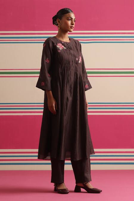 Buy_Beige_Brown Chanderi, Cotton Satin Applique, Floral Pleated Yoke Kurta And Pant Set _Online_at_Aza_Fashions