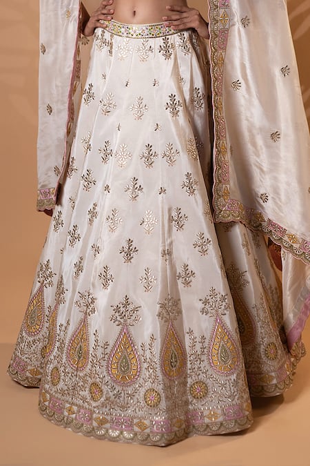 Jiya by Veer Design Studio_Pink Tissue Sequins, Embroidery, Tassels, Stones Square Neck Bridal Lehenga Set _at_Aza_Fashions