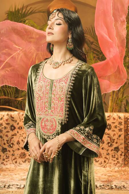Shop_Surabhi Arya_Olive Green Velvet, Organza Embroidery, Zari Round Neck And Thread Kurta Set _Online_at_Aza_Fashions