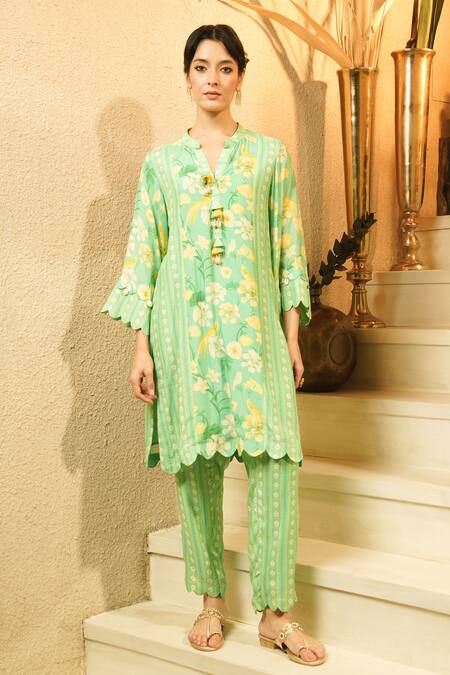 Surabhi Arya_Green Crepe Tassels Notched Neck Floral Print Kurta And Striped Trouser Set _at_Aza_Fashions