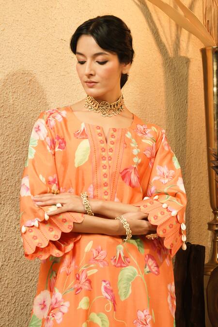 Surabhi Arya_Orange Crepe Notched Neck Floral Printed Kurta And Striped Pant Set _at_Aza_Fashions