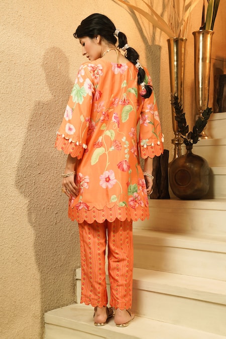 Surabhi Arya Floral Printed Kurta & Striped Pant Set 
