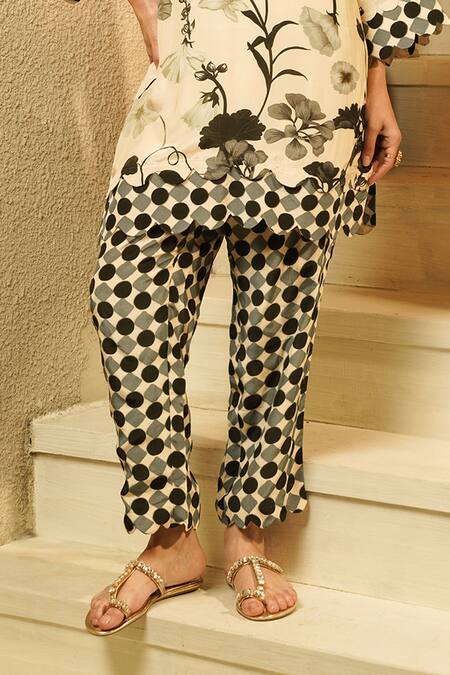 Buy_Surabhi Arya_Ivory Crepe Split V-neck Botanical Print Kurta And Polka-dot Pant Set _Online_at_Aza_Fashions