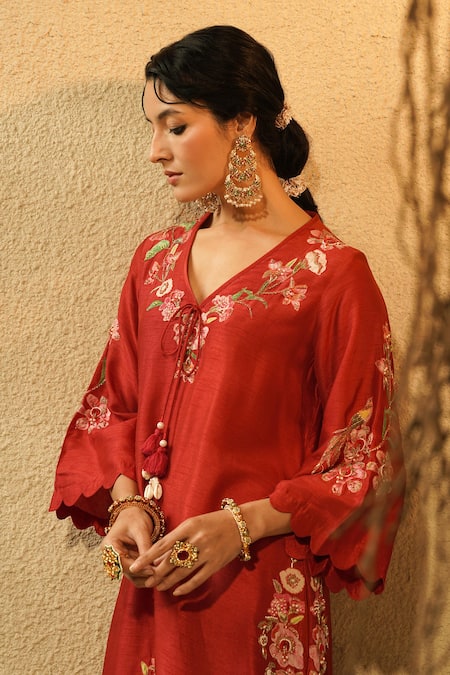 Shop_Surabhi Arya_Maroon Bemberg, Silk, Organza Embroidery, Tassels, Sequins Floral Kurta Set 