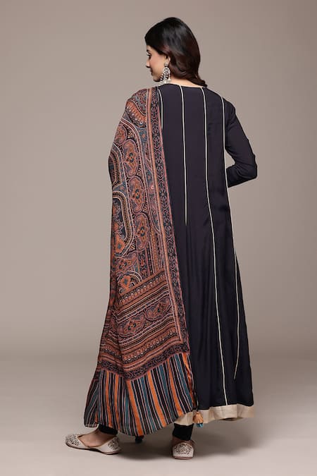 Ritu Kumar Naira Embroidered Kurta Set