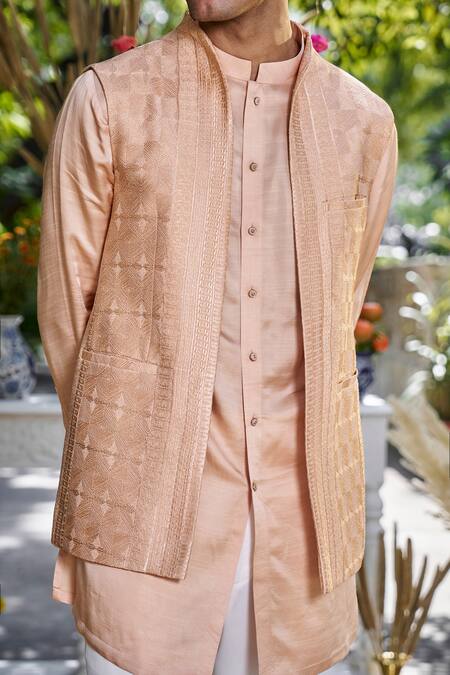 Philocaly Peach Silk Embroidery Zarqa Geometric Open Bundi And Kurta Set Online at Aza Fashions Philocaly_Peach Silk Embroidery Zarqa Geometric Open Bundi And Kurta Set _Online_at_Aza_Fashions