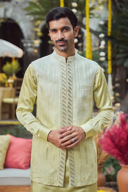 Philocaly Amroz Ombre Geometric Embroidered Bundi 