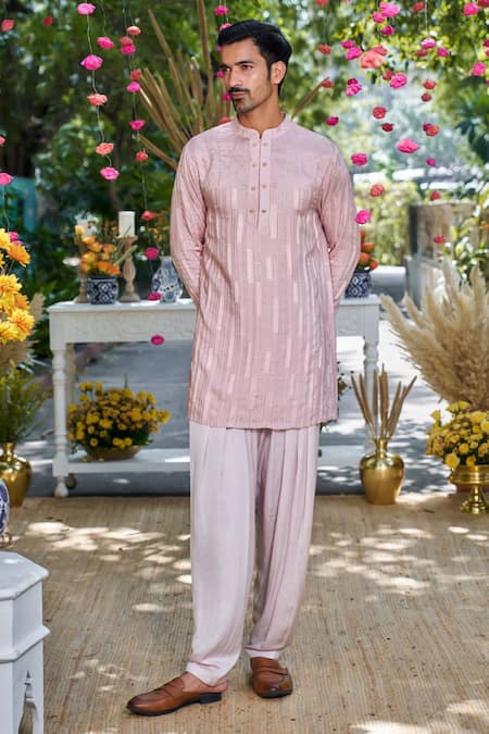 Philocaly Manzar Geometric Pattern Short Kurta 