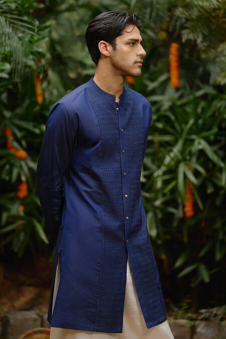 Buy_Philocaly_Blue Silk Raunaq Smocking Detailed Kurta With Pant _Online_at_Aza_Fashions