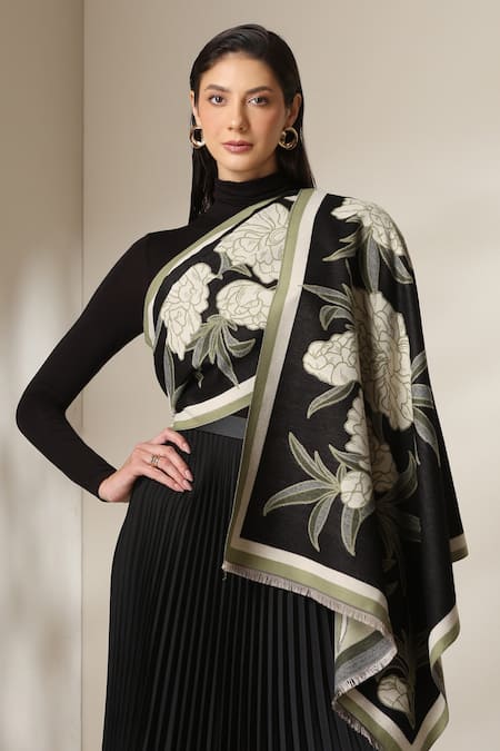 Shop Dusala Black Floral Pattern Stole Online at Aza Fashions Shop_Dusala_Black Floral Pattern Stole _Online_at_Aza_Fashions
