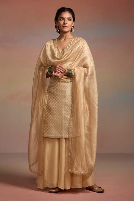 Dressfolk Taraani Woven Kurta Sharara Set 