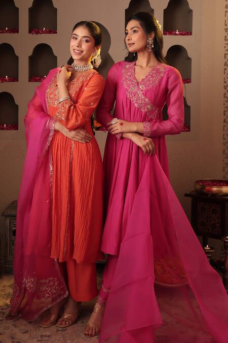 Shop House Of Karmah Pink Chanderi, Organza Embroidery, Zari V-neck Gulaabi Saaz Anarkali Set Online at Aza Fashions Shop_House Of Karmah_Pink Chanderi, Organza Embroidery, Zari V-neck Gulaabi Saaz Anarkali Set _Online_at_Aza_Fashions