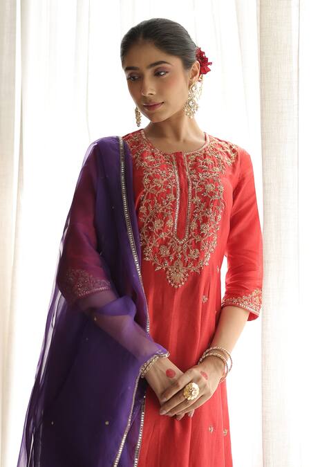 Buy_House Of Karmah_Red Chanderi, Organza Embroidery, Sequins Round Neck Phoolwari Kurta Set _Online_at_Aza_Fashions