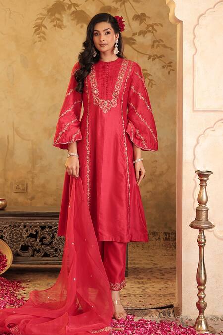House Of Karmah_Red Chanderi, Organza Embroidery, Zari Round Neck Sindoori Noor Kurta Set _at_Aza_Fashions