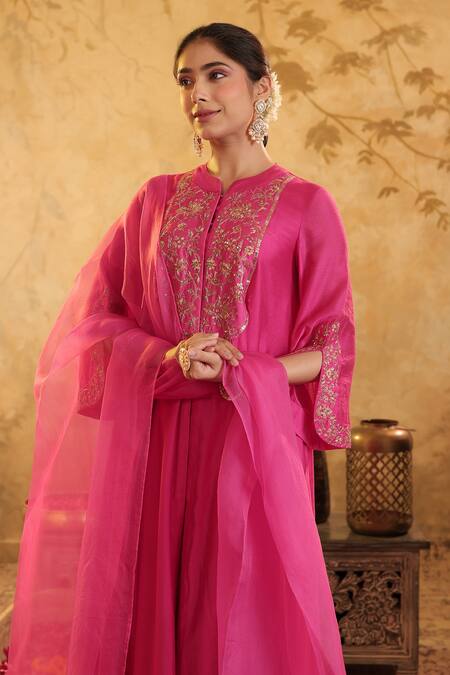 House Of Karmah_Pink Chanderi, Organza Embroidery, Zari Round Neck Rang E Gulab Kurta Set _Online_at_Aza_Fashions