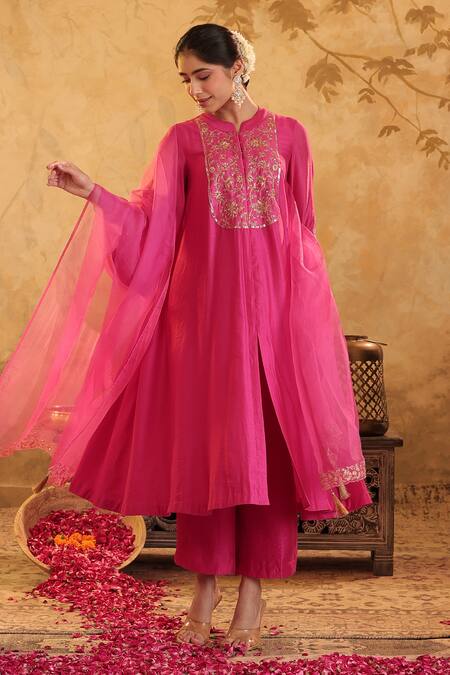 Shop_House Of Karmah_Pink Chanderi, Organza Embroidery, Zari Round Neck Rang E Gulab Kurta Set _Online_at_Aza_Fashions