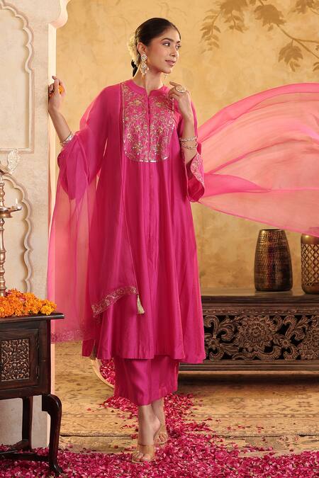 Shop_House Of Karmah_Pink Chanderi, Organza Embroidery, Zari Round Neck Rang E Gulab Kurta Set 