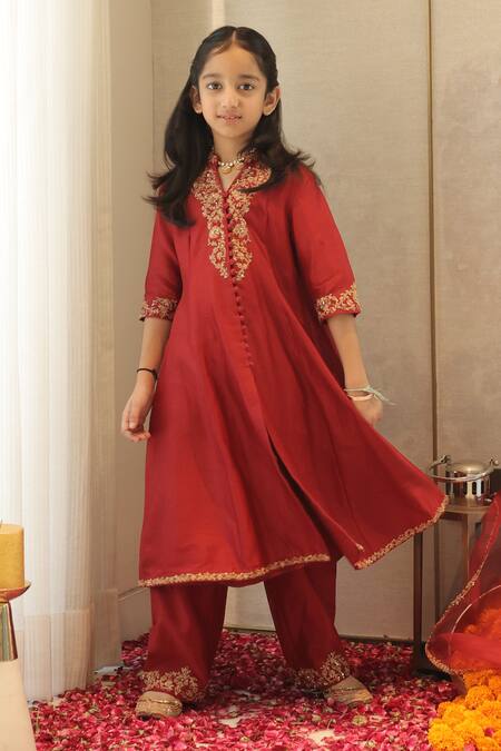 House Of Karmah_Maroon Chanderi, Organza Embroidery, Sequins, Zari Kumkum Kurta Set _Online_at_Aza_Fashions
