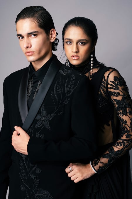 Vivek Patel_Black Georgette Sequins, Beads, Embroidery Resham Embellished Yoke Saree Gown _at_Aza_Fashions