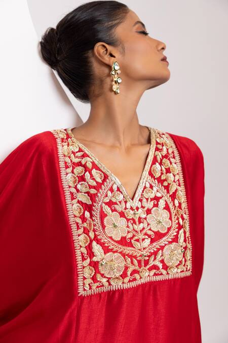 Shop_Oshi By Shikha_Red Silk Embroidery, Zari V-neck Phiran And Pant Set _Online_at_Aza_Fashions