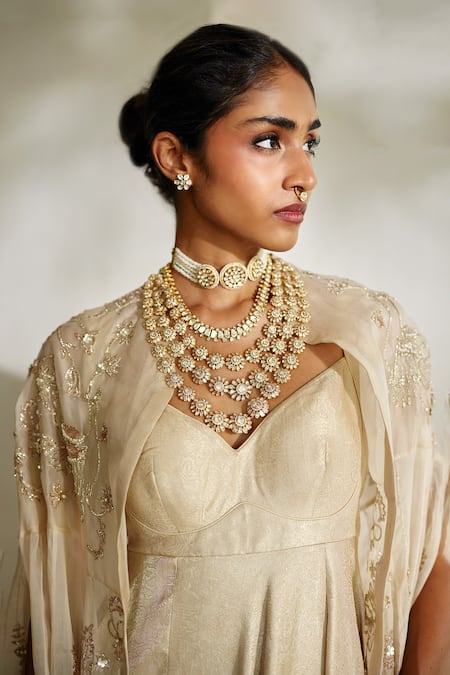 Buy_Paulmi And Harsh_Ivory Jacquard Sweetheart , High Hand Embroidered Cape With Anarkali 