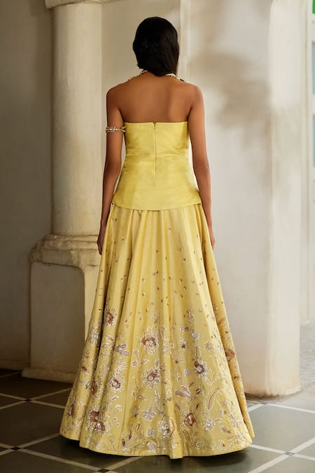 Paulmi And Harsh Zardozi Embroidered Corset & Skirt Set 