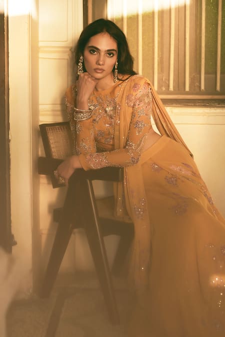 Buy Paulmi And Harsh Yellow Chiffon, Organza Sequins, Botanical Print Pre-draped Saree With Blouse Online at Aza Fashions Buy_Paulmi And Harsh_Yellow Chiffon, Organza Sequins, Botanical Print Pre-draped Saree With Blouse _Online_at_Aza_Fashions