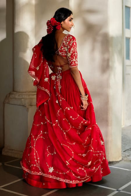 Paulmi And Harsh_Red Organza Embroidery, Zari, Tassels V-neck Zardozi Hand Lehenga Set _Online_at_Aza_Fashions