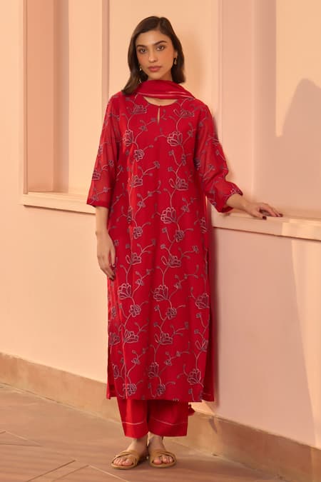 Vaayu Cherry Red Embroidered Kurta Set 