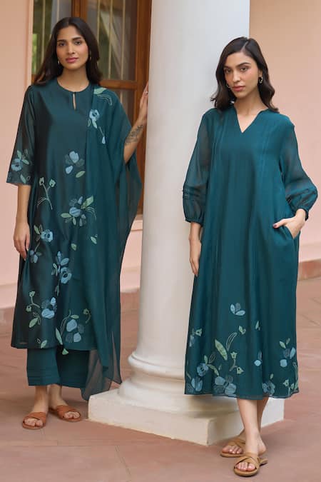 Shop_Vaayu_Green Silk Applique, Embroidery Round , Keyhole Jade Kurta Set 