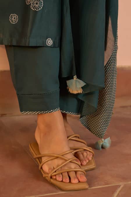 Vaayu_Green Silk Applique, Embroidery, Tassels Round Neck, Split Jade Kurta Set _at_Aza_Fashions