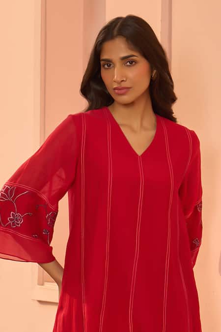 Vaayu_Red Muslin, Cotton Embroidery V-neck Cherry Kurta And Pant Co-ord Set _Online_at_Aza_Fashions