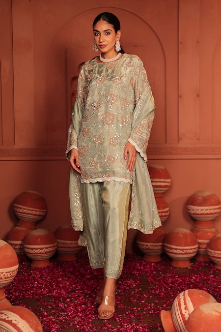 Shop_Tasuvure Indes_Mint Georgette, Chiffon Sequins, Embroidery Round Neck Inaayat Rose Kurta Set _Online_at_Aza_Fashions