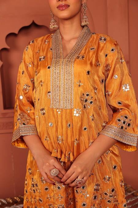 Buy_Tasuvure Indes_Yellow Georgette, Chiffon Mirrors, Zari, Embroidery Aaina Adaa Kurta And Pant Set _Online_at_Aza_Fashions