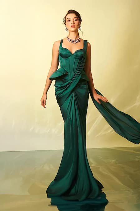 Anshika Tak Label Boned Corset With Pre-Draped Saree 