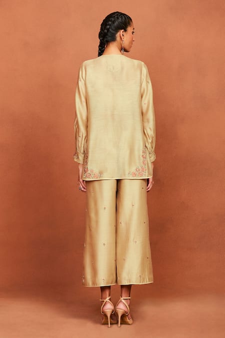 Sue Mue Aal Tribal Embroidered Top & Pant Set 