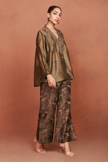 Shop_Sue Mue_Olive Green Chanderi , Embroidery, Aashi Floral Pattern Top And Pant Set _Online_at_Aza_Fashions