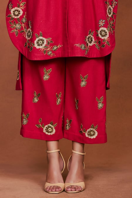 Shop_Sue Mue_Red Silk Embroidery, Zari Collared Zil Floral Tunic And Pant Set _Online_at_Aza_Fashions