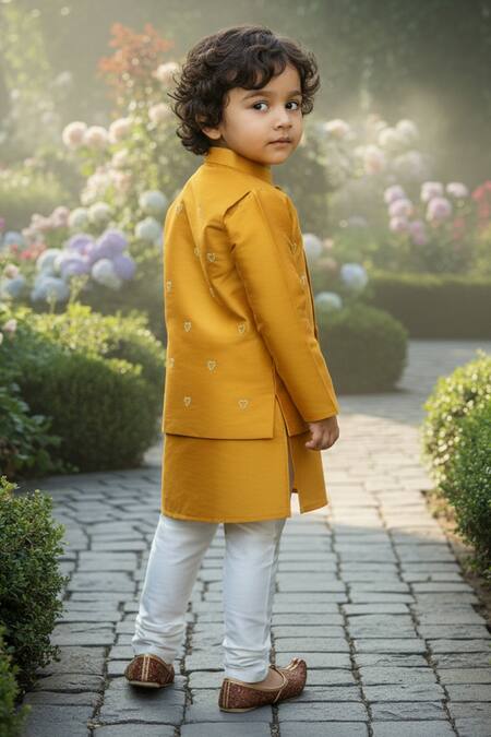 Maaikid Heart Pearl Embroidered Bundi & Kurta Set 