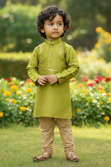 Shop_Maaikid_Green Silk, Cotton Mirrors, Embroidery Kurta Set _Online_at_Aza_Fashions