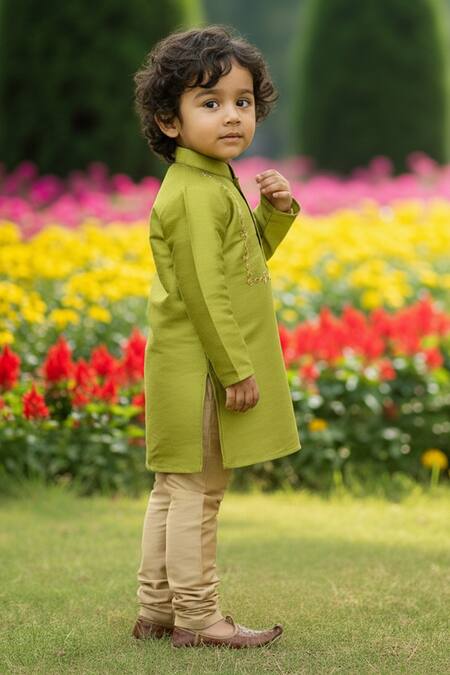 Buy_Maaikid_Green Silk, Cotton Mirrors, Embroidery Kurta Set 