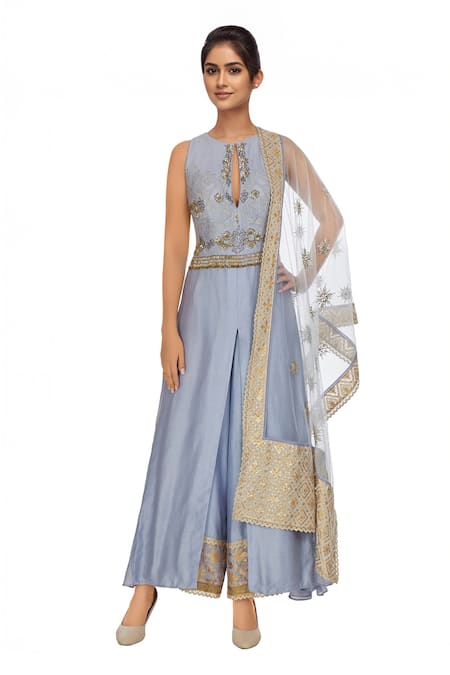 Neha Khullar Zari & cutdana embroidered front slit kurta set 